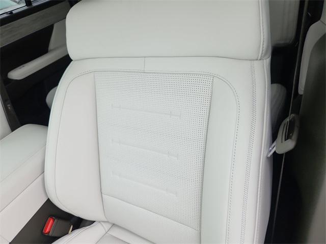 new 2025 Hyundai SANTA FE HEV car, priced at $50,835