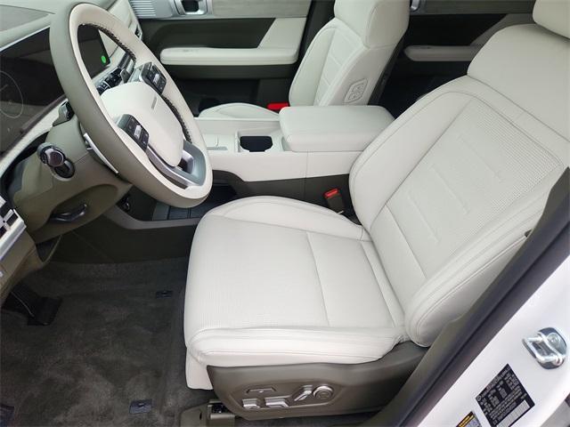 new 2025 Hyundai SANTA FE HEV car, priced at $50,835