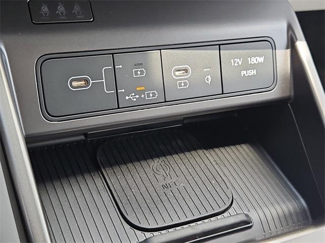new 2025 Hyundai Kona car, priced at $28,784