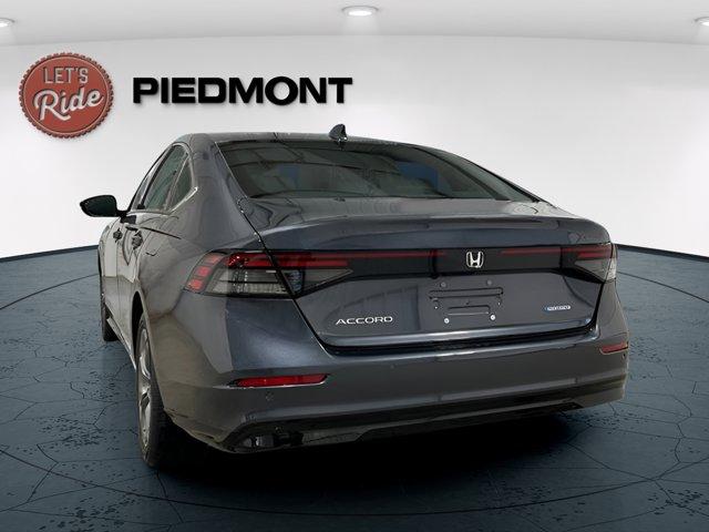 new 2025 Honda Accord Hybrid car