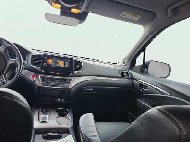 used 2021 Honda Pilot car, priced at $27,450