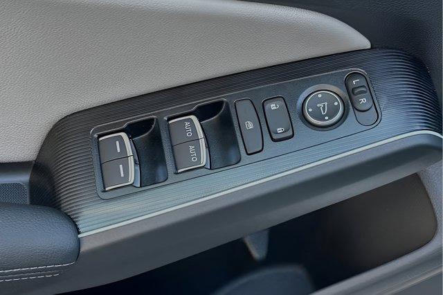 new 2026 Honda Civic Hybrid car