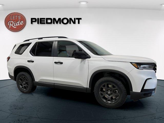 new 2025 Honda Pilot car