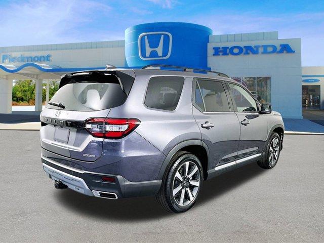 new 2025 Honda Pilot car