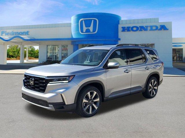 new 2025 Honda Pilot car