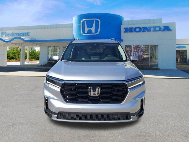 new 2025 Honda Pilot car