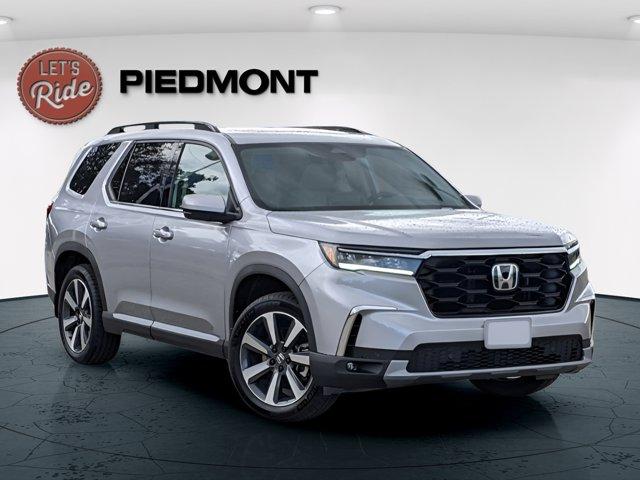 new 2025 Honda Pilot car