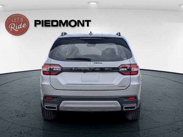 new 2025 Honda Pilot car