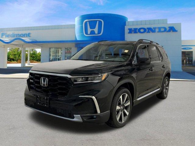 new 2025 Honda Pilot car