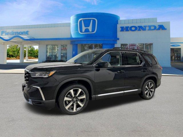 new 2025 Honda Pilot car