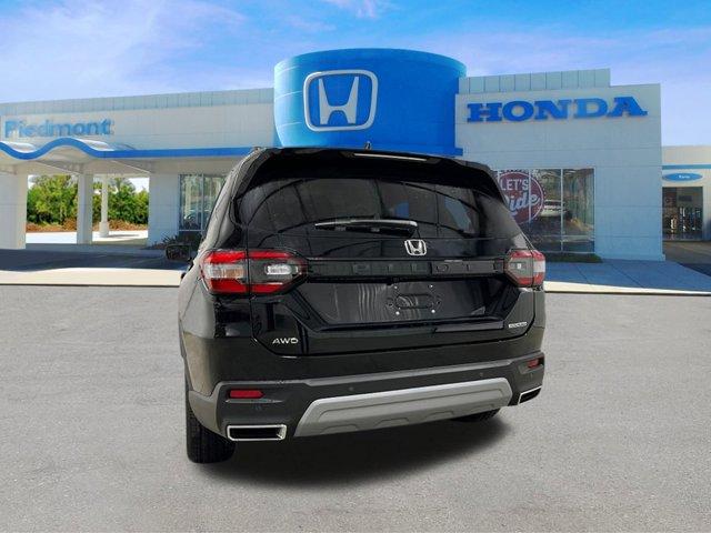 new 2025 Honda Pilot car