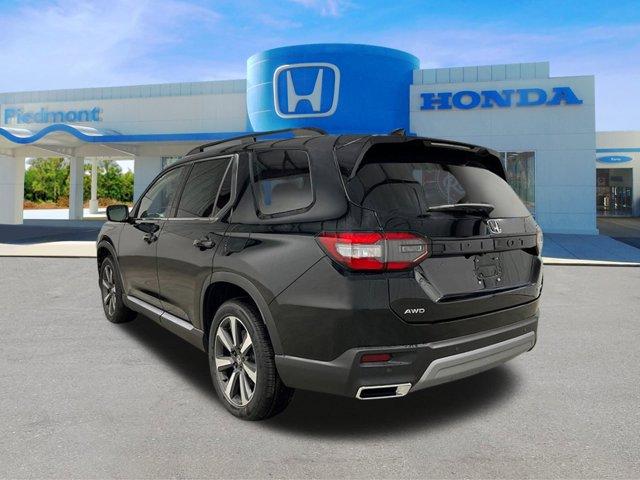 new 2025 Honda Pilot car