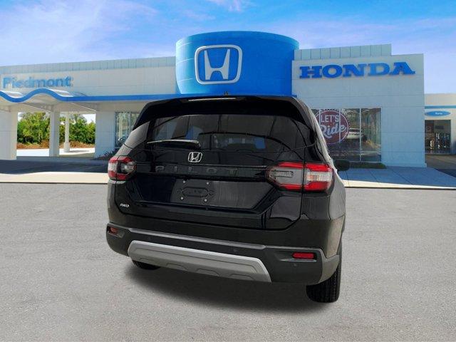 new 2025 Honda Pilot car