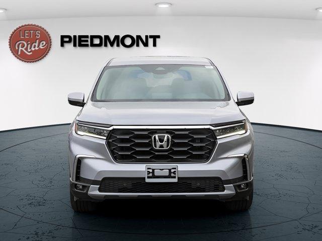new 2025 Honda Pilot car