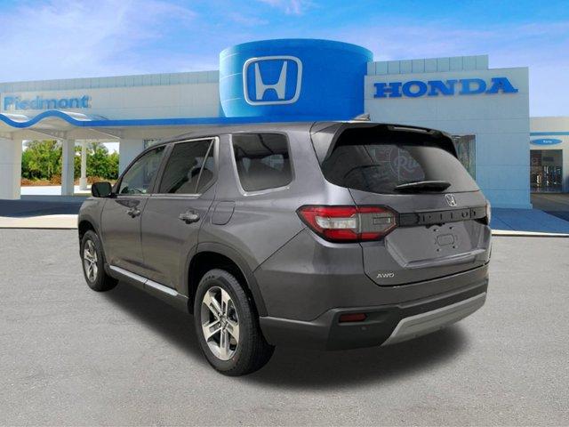 new 2025 Honda Pilot car