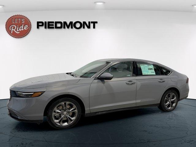 new 2025 Honda Accord Hybrid car