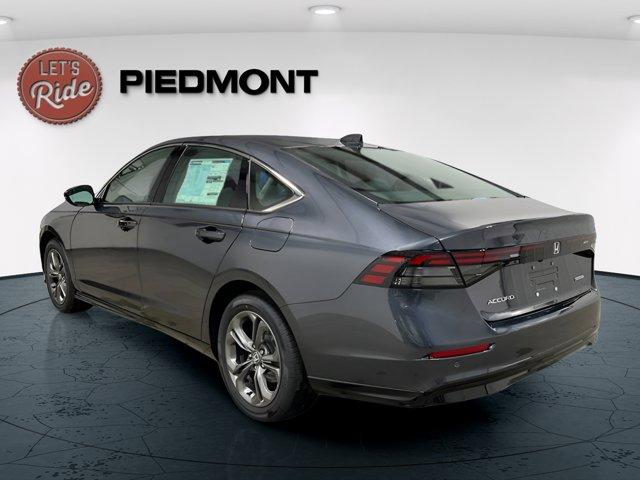 new 2025 Honda Accord Hybrid car