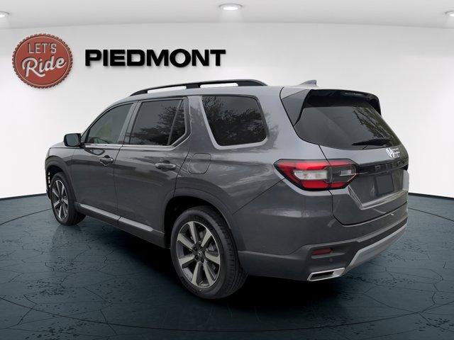 new 2025 Honda Pilot car