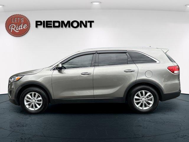 used 2018 Kia Sorento car, priced at $12,950