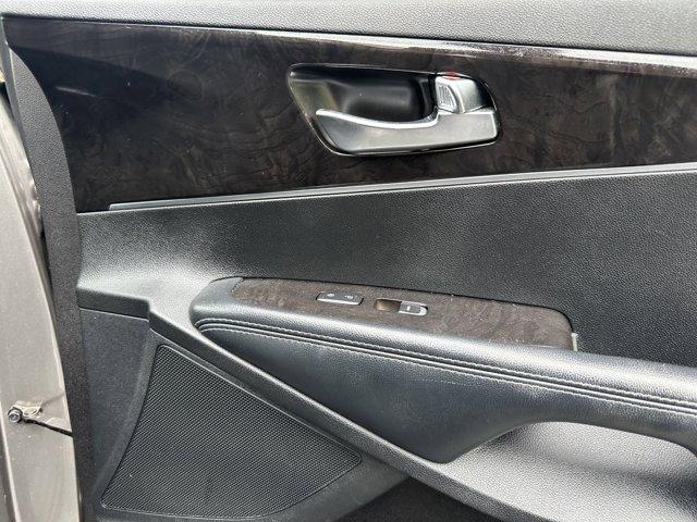 used 2018 Kia Sorento car, priced at $12,950