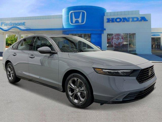 new 2025 Honda Accord Hybrid car