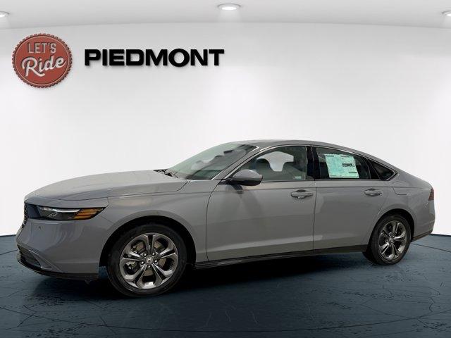 new 2025 Honda Accord Hybrid car