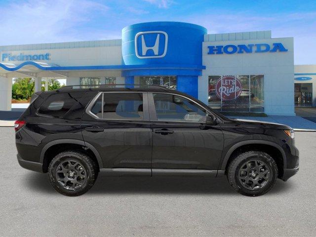 new 2025 Honda Pilot car