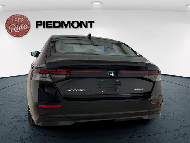 new 2025 Honda Accord Hybrid car