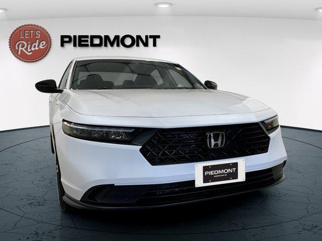 new 2025 Honda Accord Hybrid car