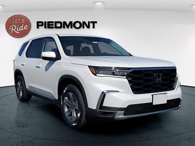 new 2025 Honda Pilot car