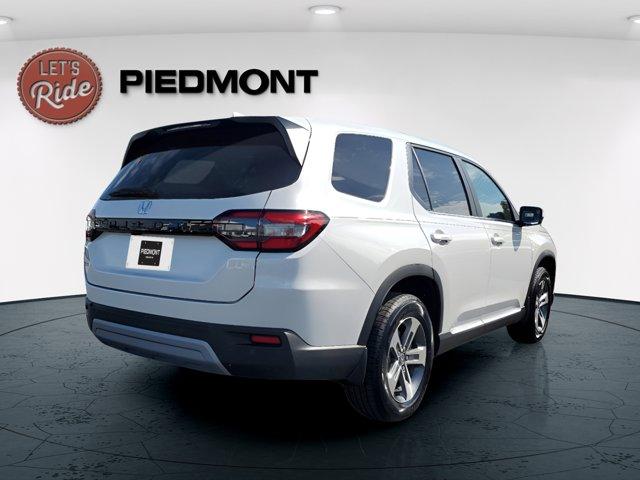 new 2025 Honda Pilot car