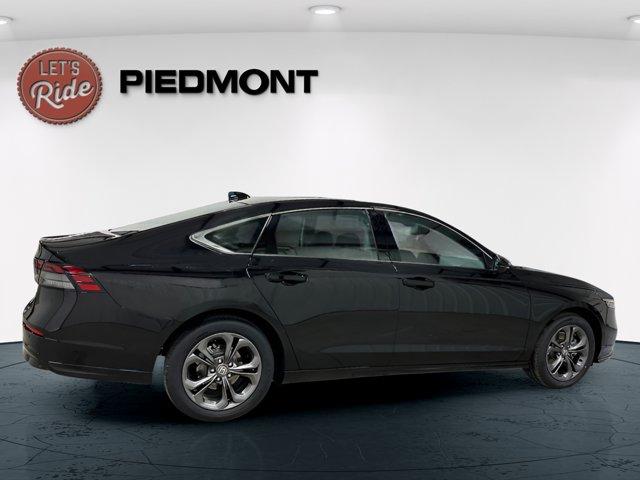 new 2025 Honda Accord Hybrid car