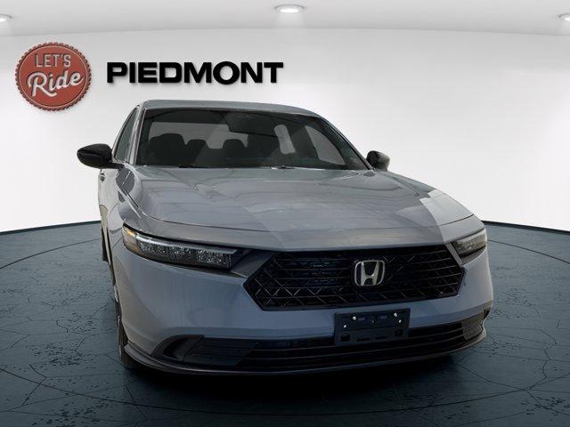 new 2025 Honda Accord Hybrid car