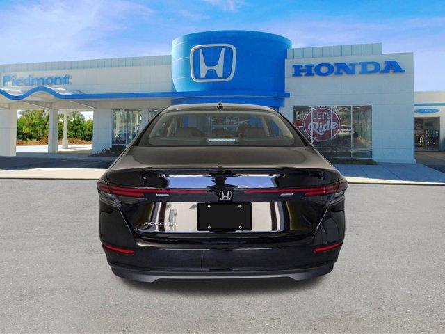 new 2025 Honda Accord car