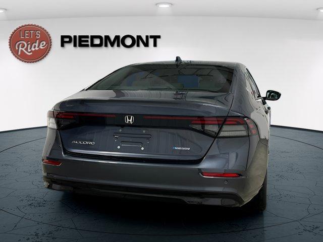 new 2025 Honda Accord Hybrid car