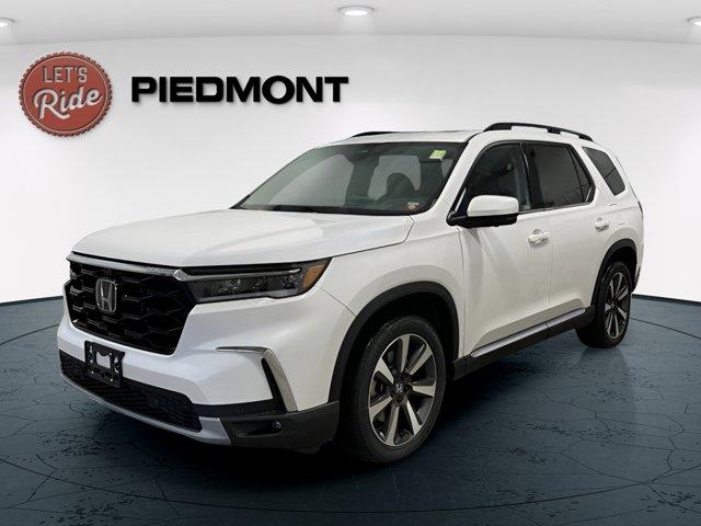 new 2025 Honda Pilot car