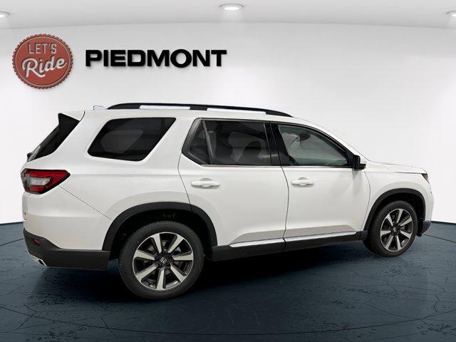 new 2025 Honda Pilot car