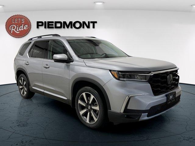 new 2025 Honda Pilot car