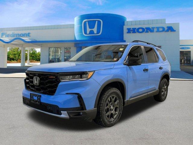 new 2025 Honda Pilot car