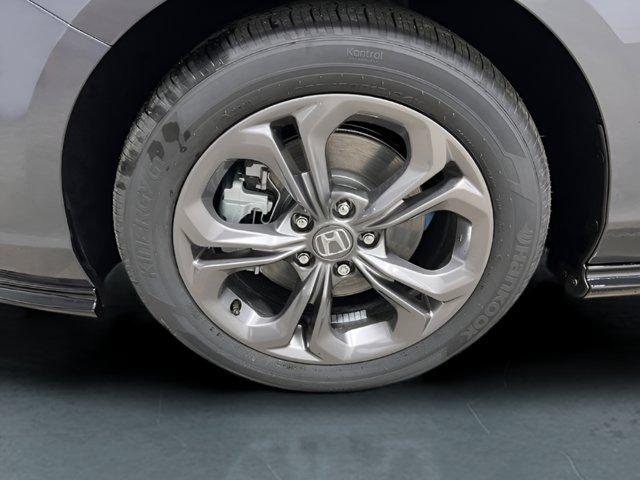 new 2025 Honda Accord Hybrid car