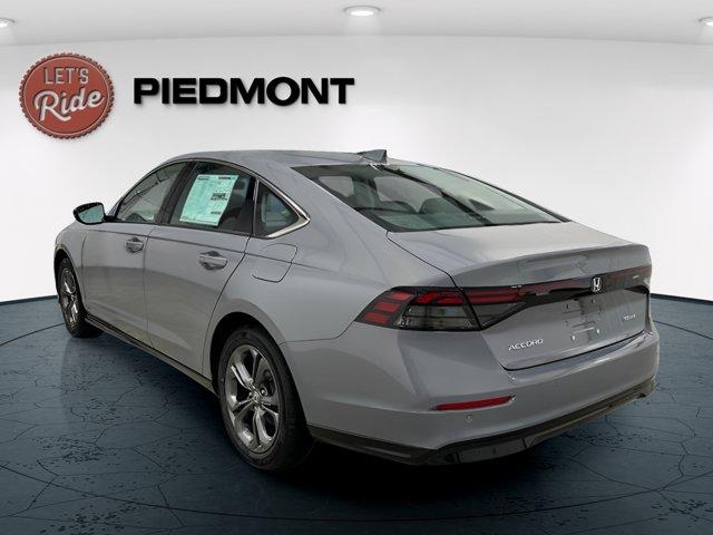 new 2025 Honda Accord Hybrid car