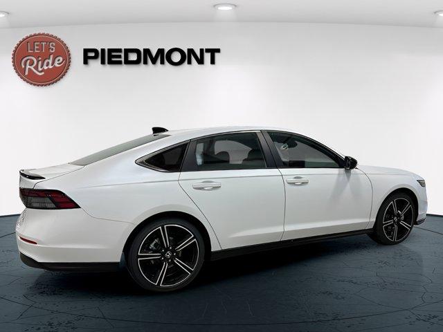 new 2025 Honda Accord Hybrid car