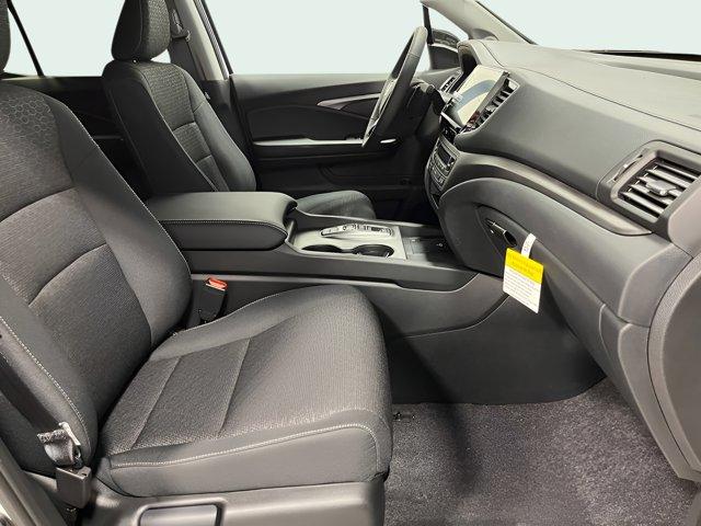 new 2025 Honda Ridgeline car