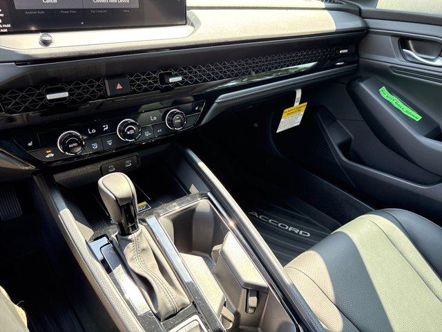 new 2025 Honda Accord Hybrid car