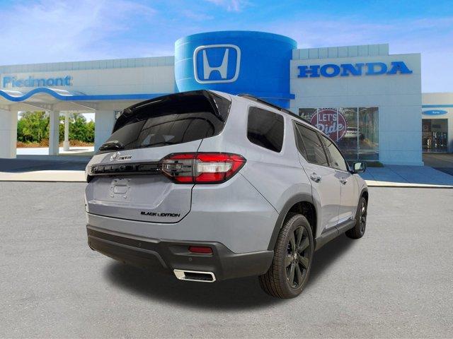 new 2025 Honda Pilot car