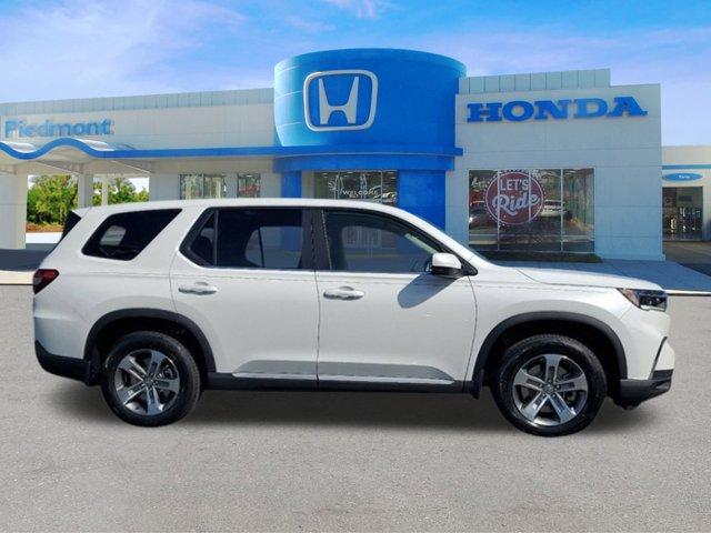 new 2025 Honda Pilot car