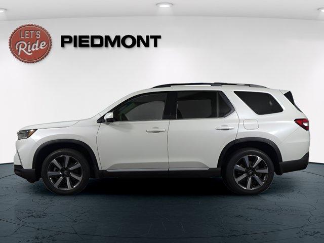 new 2025 Honda Pilot car