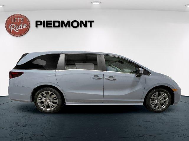 new 2025 Honda Odyssey car