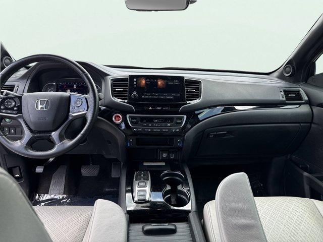 used 2022 Honda Passport car, priced at $31,950