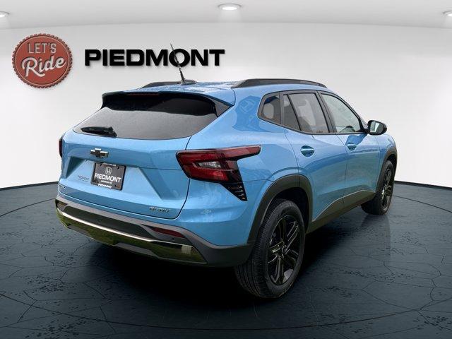 used 2025 Chevrolet Trax car, priced at $25,450